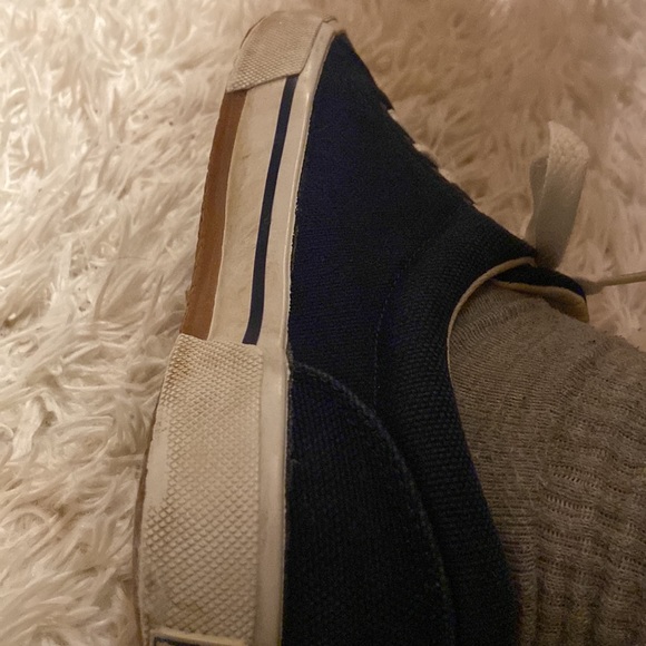 Vintage Guess Sneakers - Navy Blue + White - Picture 9 of 10